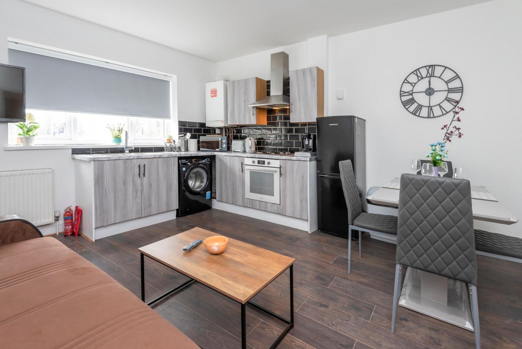 Modern Family Home W/Wi-Fi, Netflix, Self Check-In Londen Buitenkant foto